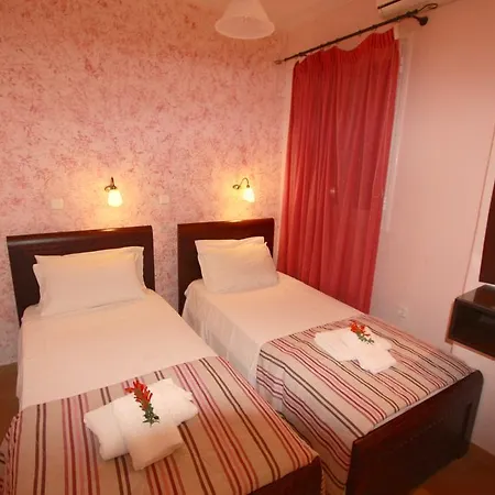 公寓 Beachfront And Villas 格利法达