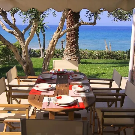公寓 Beachfront And Villas 格利法达