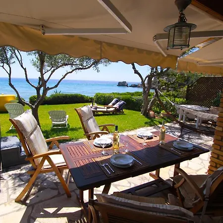Beachfront And Villas 公寓 格利法达