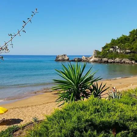 公寓 Beachfront And Villas 格利法达