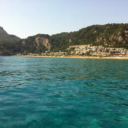 公寓 Beachfront And Villas *