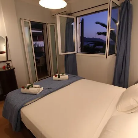 Glyfada Beachfront And Villas *