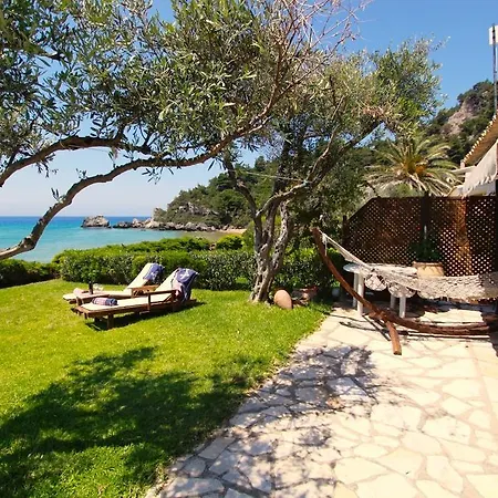 Glyfada Beachfront And Villas *