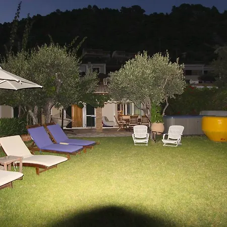 Glyfada Beachfront And Villas *
